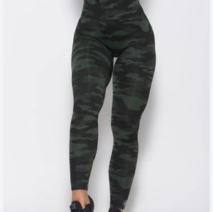Bombshell fit camo leggings green/black S